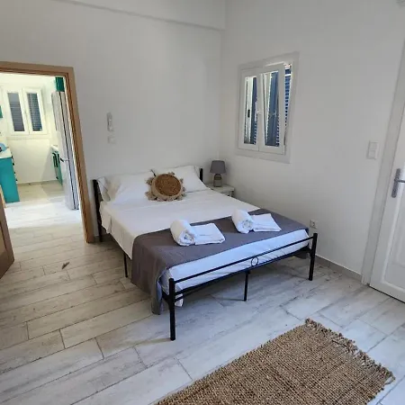 Aparthotel Klimis Platis Gialos (Sifnos)