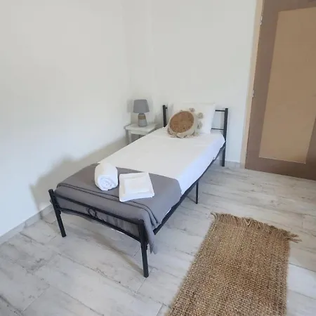 Klimis Aparthotel *